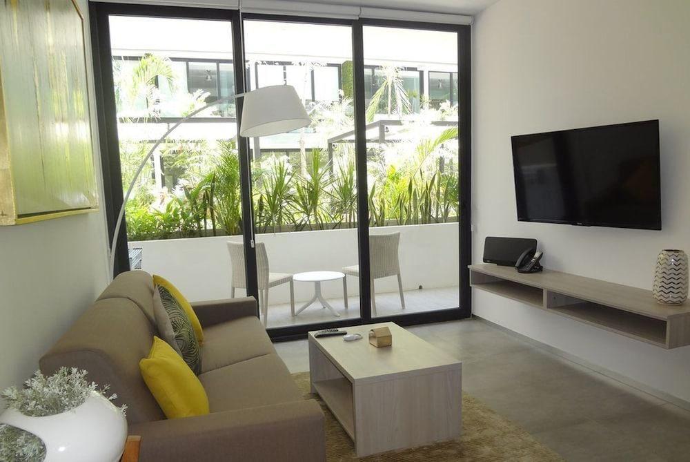 The City Luxury Suites Playa del Carmen Dış mekan fotoğraf