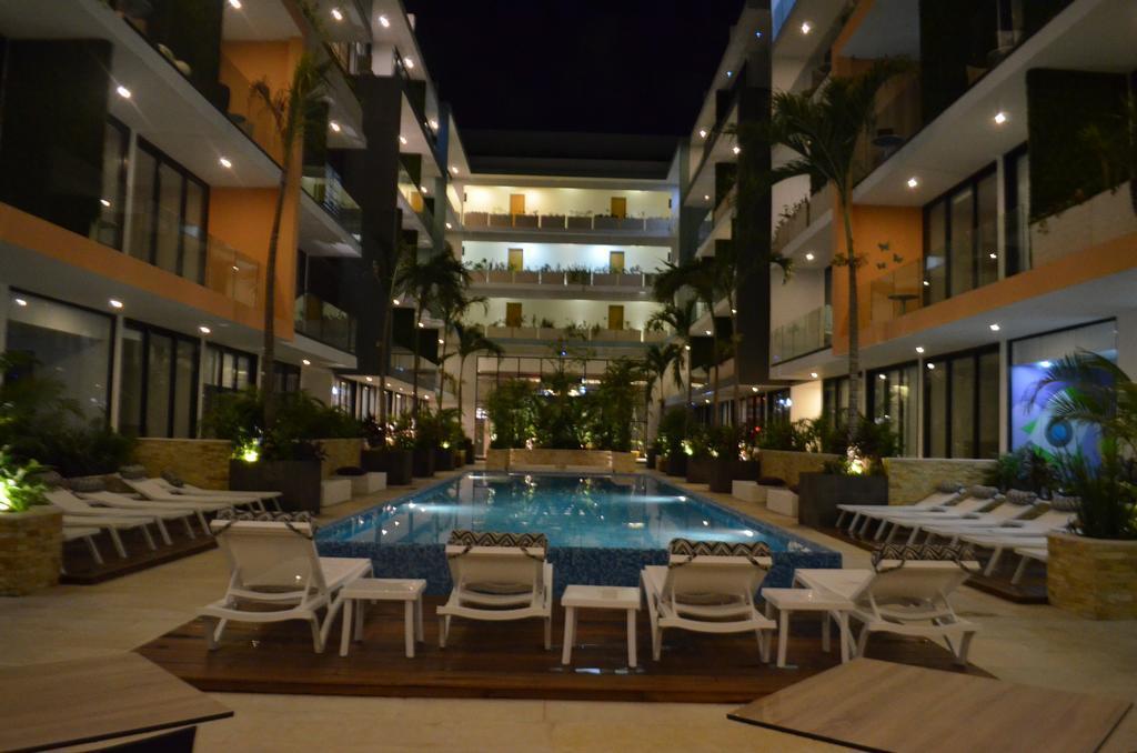 The City Luxury Suites Playa del Carmen Dış mekan fotoğraf